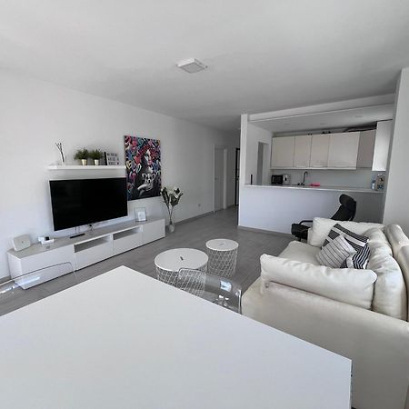 Apartament The White Heart House - Attic Sea View Los Cristianos  Zewnętrze zdjęcie
