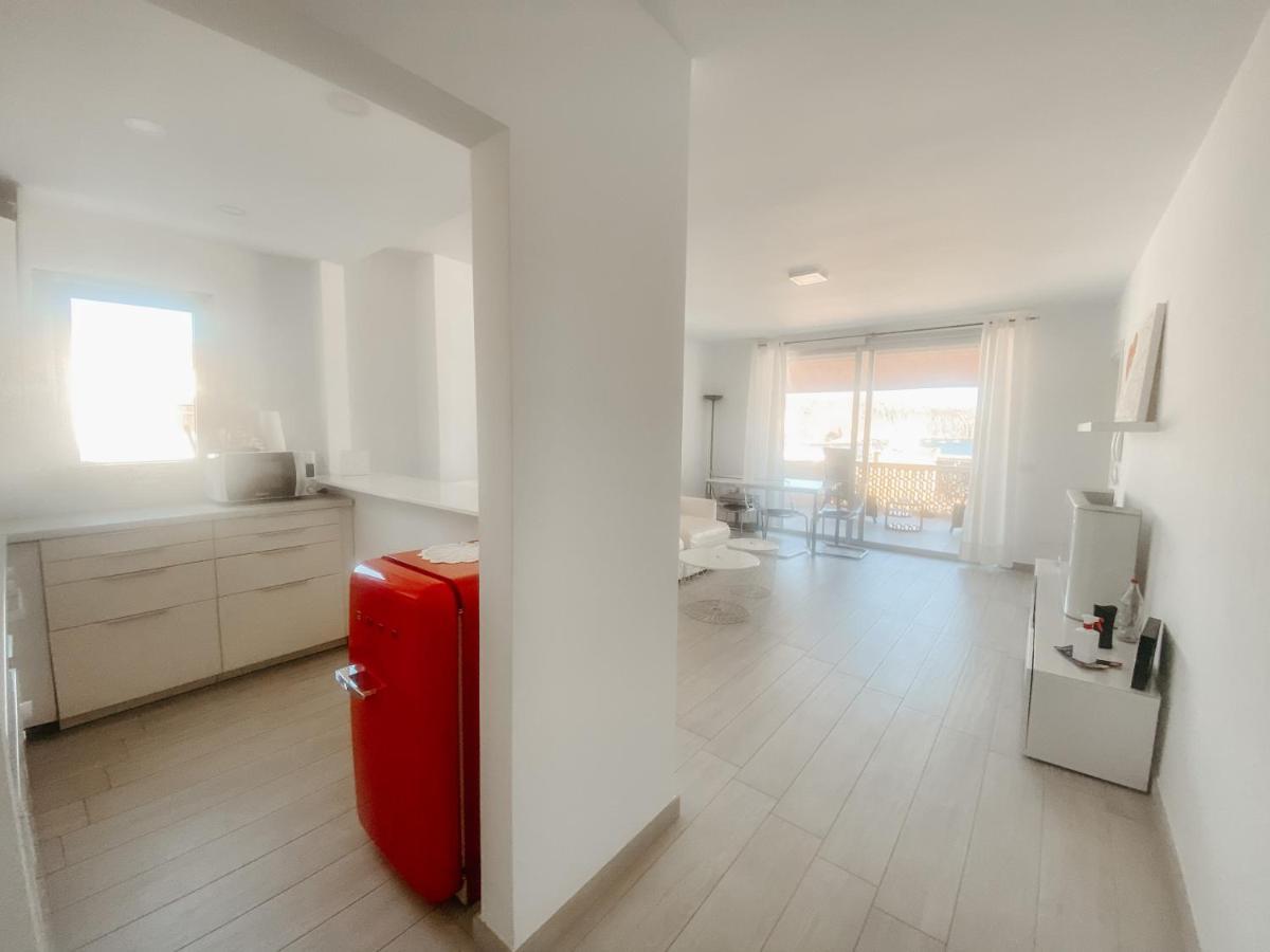 Apartament The White Heart House - Attic Sea View Los Cristianos  Zewnętrze zdjęcie