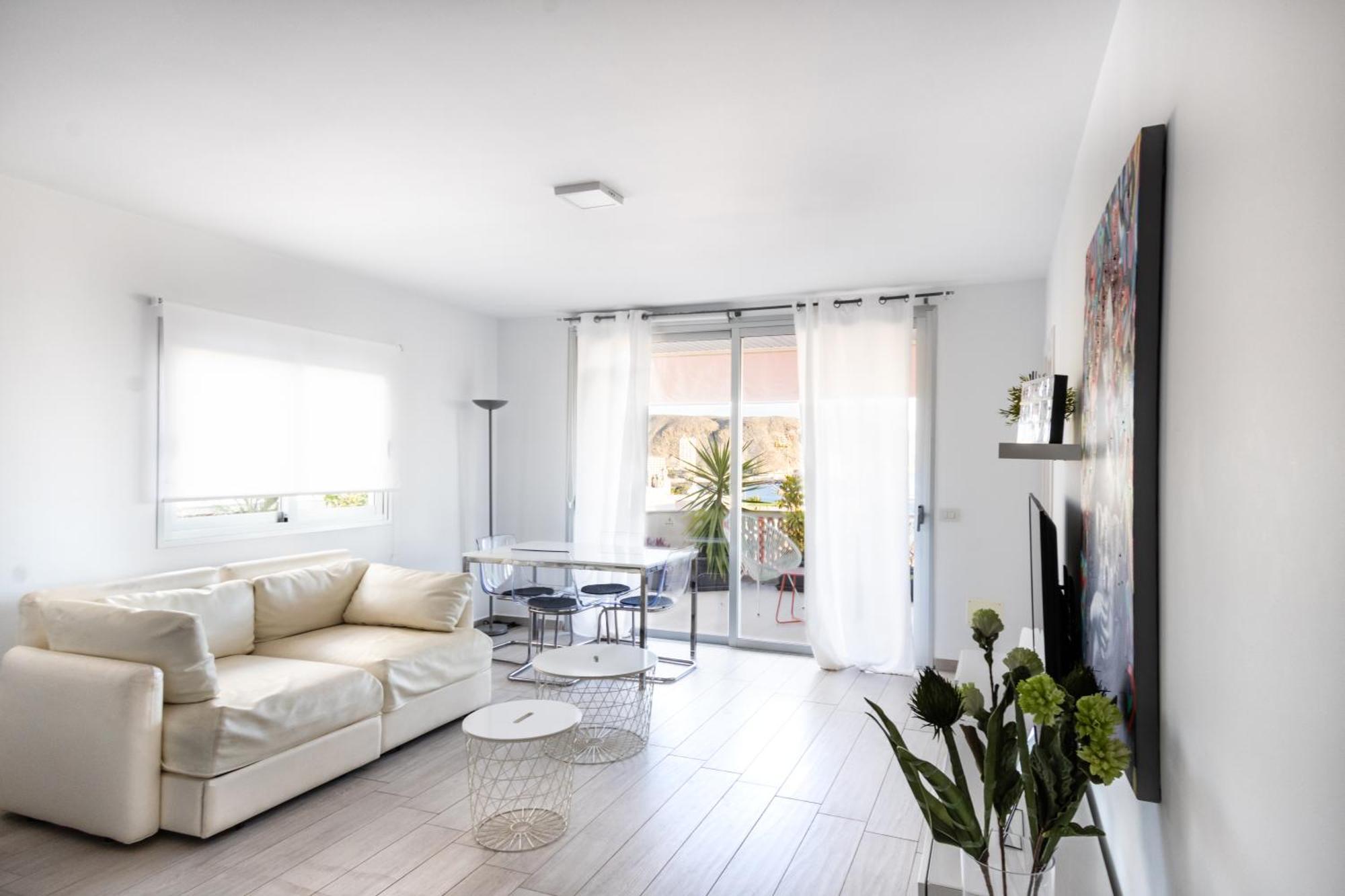 Apartament The White Heart House - Attic Sea View Los Cristianos  Zewnętrze zdjęcie