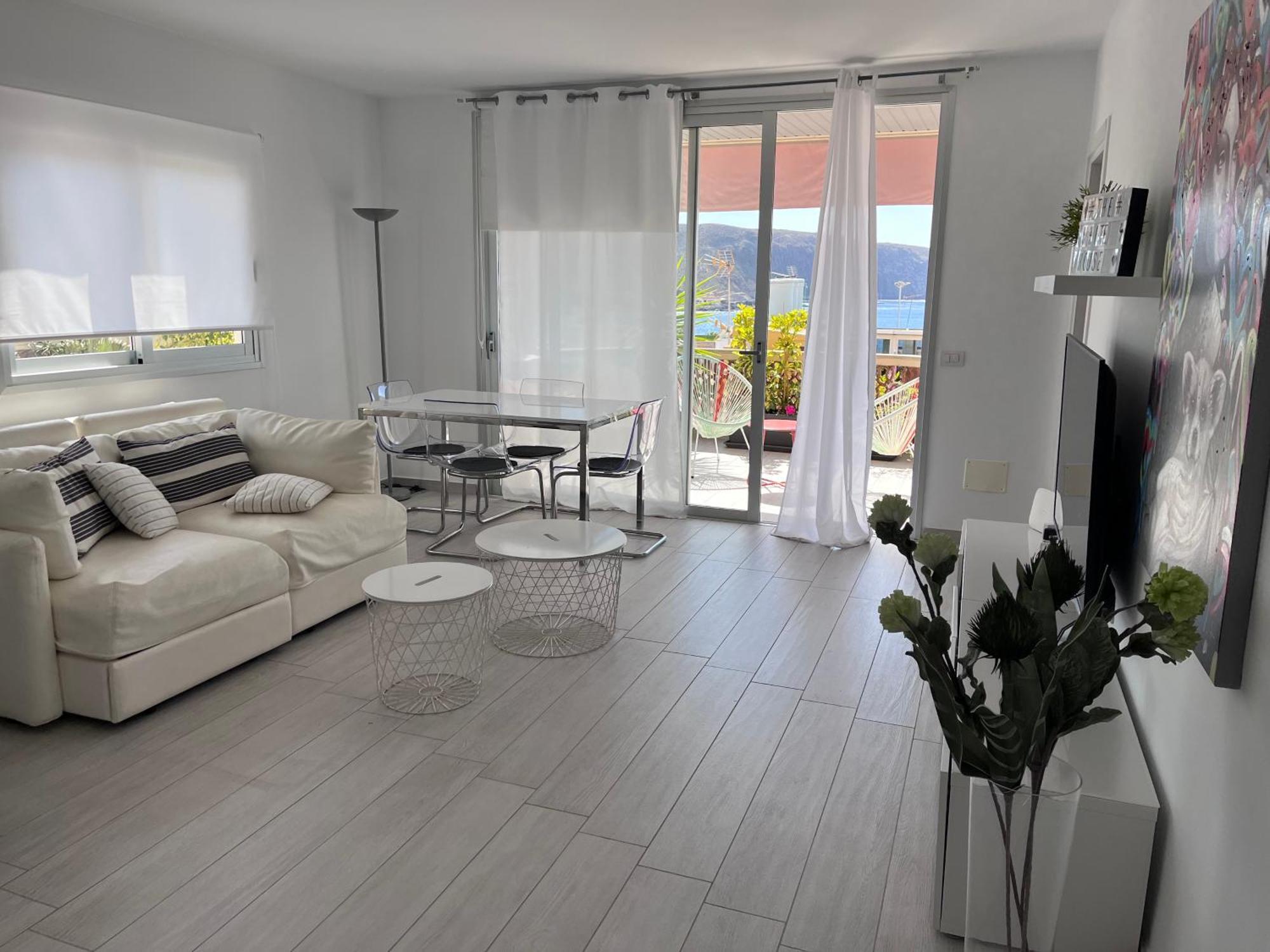 Apartament The White Heart House - Attic Sea View Los Cristianos  Zewnętrze zdjęcie