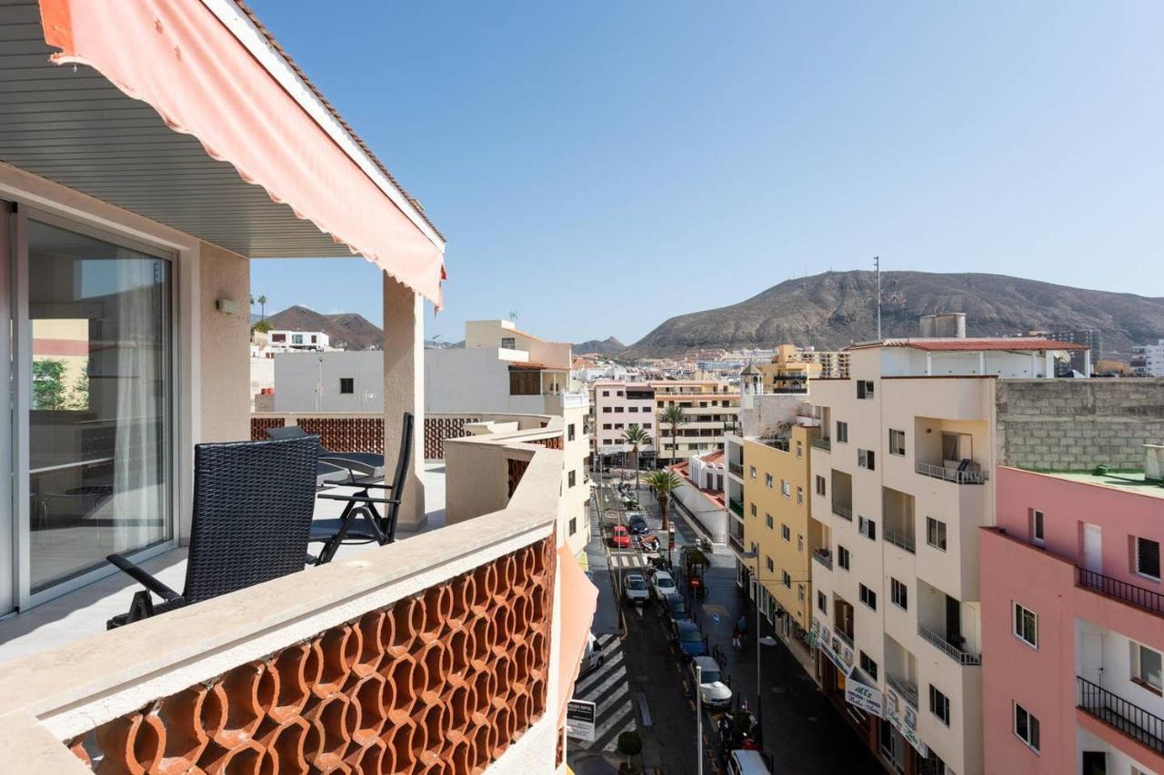 Apartament The White Heart House - Attic Sea View Los Cristianos  Zewnętrze zdjęcie